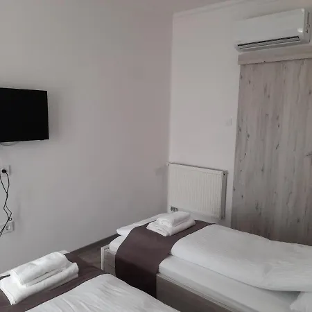 B&B Orion Panzio 3*