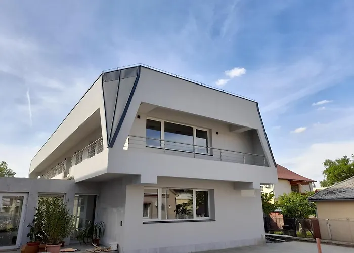 Orion Panzio 3* Hajdúszoboszló